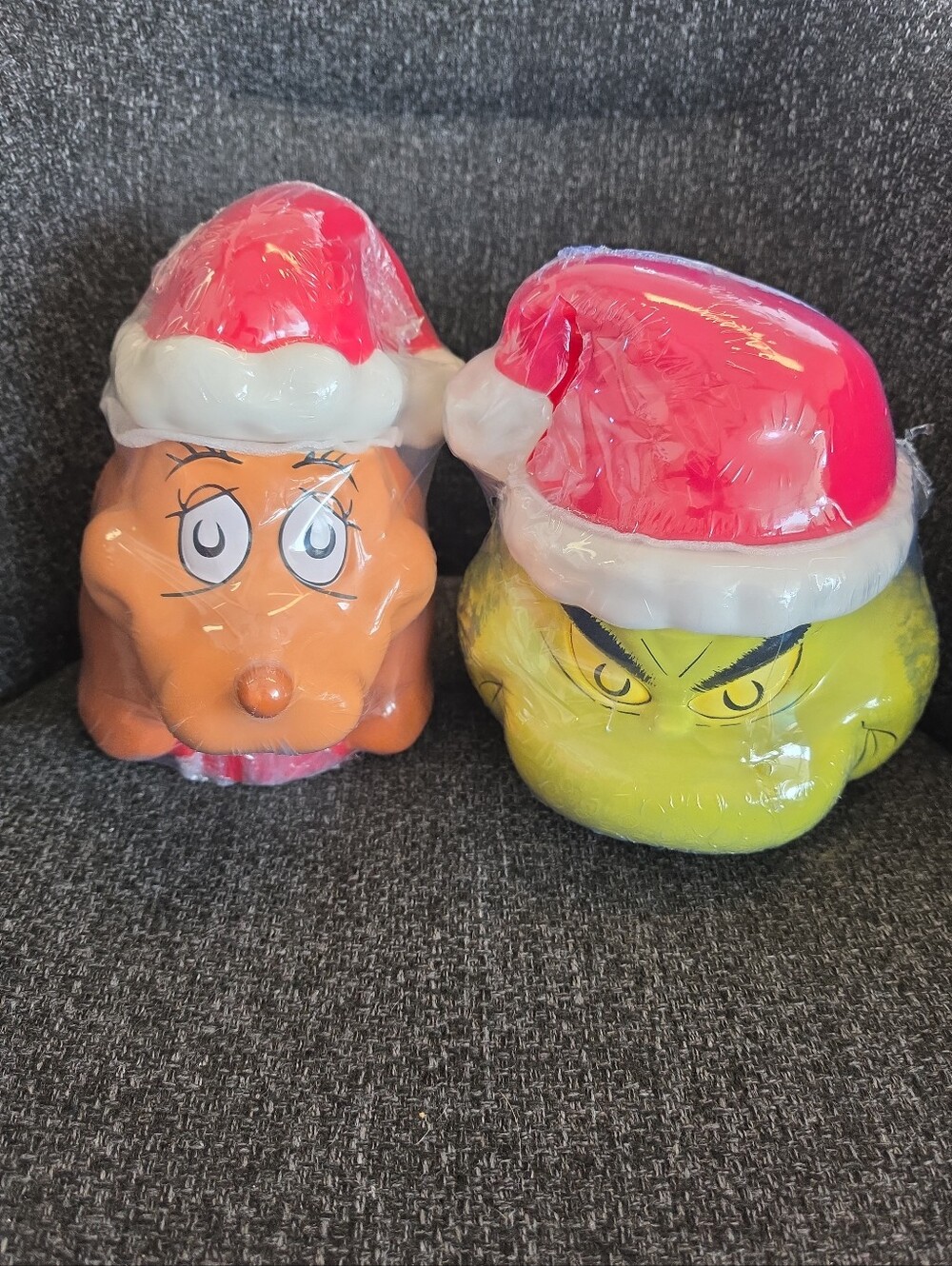 NIP How The Grinch Stole Christmas Cookie Jars Max & Grinch Sleigh Bell Bistro